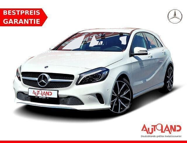 Weiss Gebraucht 2017 Mercedes A140 Limousine | 20.990 € (Guter Preis) - Bild 1/4