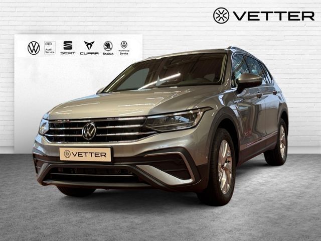 Silber Neu 2024 VW Tiguan Allspace Life SUV | 41.949 € (Fairer Preis) - Bild 1/4