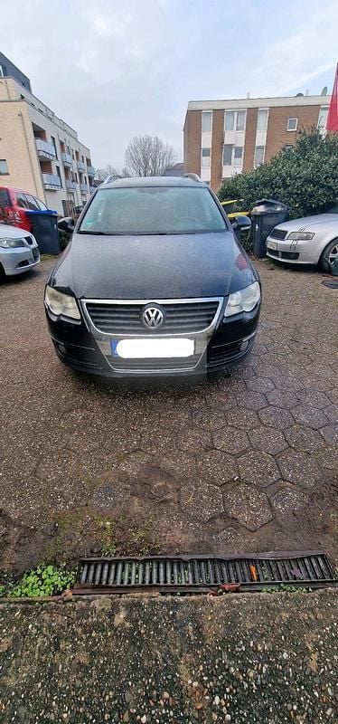 Schwarz Gebraucht 2008 VW Passat Kombi | 2.300 € (Guter Preis) - Bild 1/4