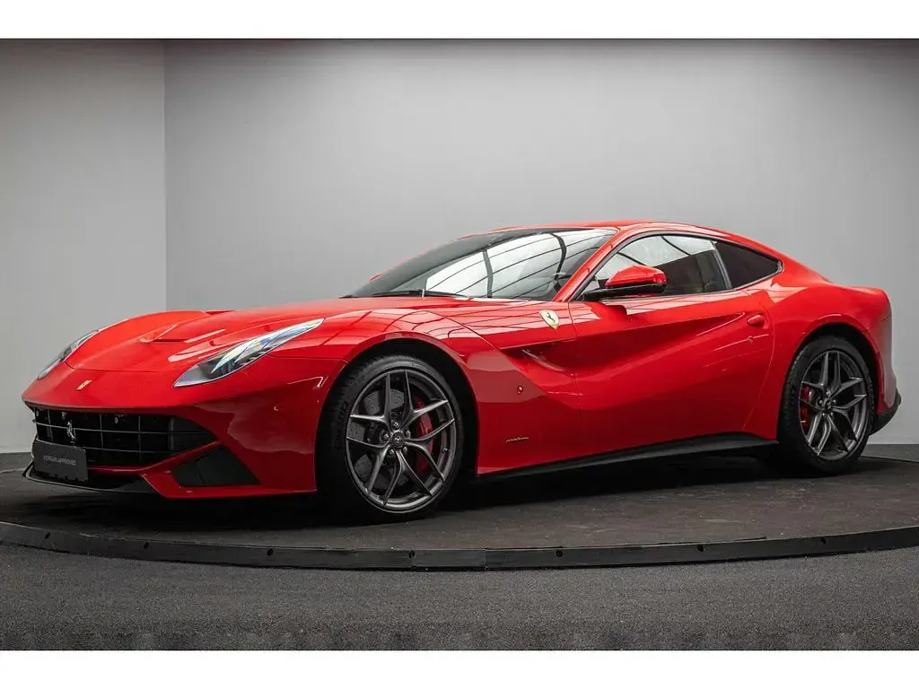 Gebraucht Ferrari F12 2016 Gold Coupé