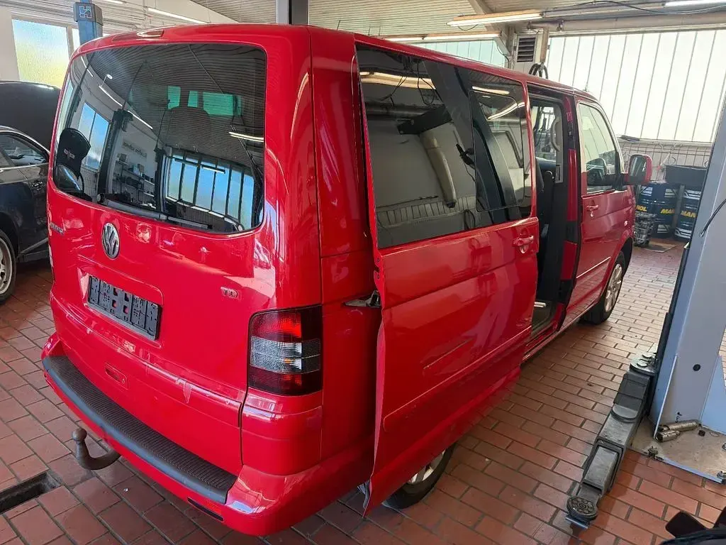 Brugt VW T5 174 HK (127 kW) 2004 Rød Van