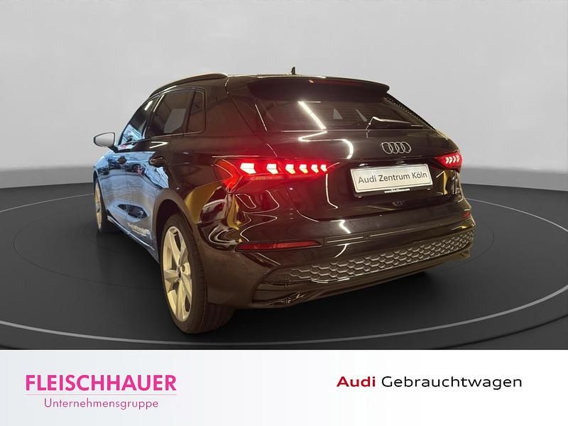 Gebraucht Audi A3 Advanced 116 PS (85 kW) 2025 Schwarz Limousine