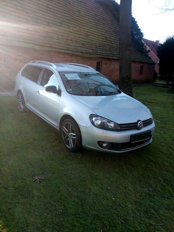 Gebraucht VW Golf VII 140 PS (102 kW) 2012 Silber Kombi