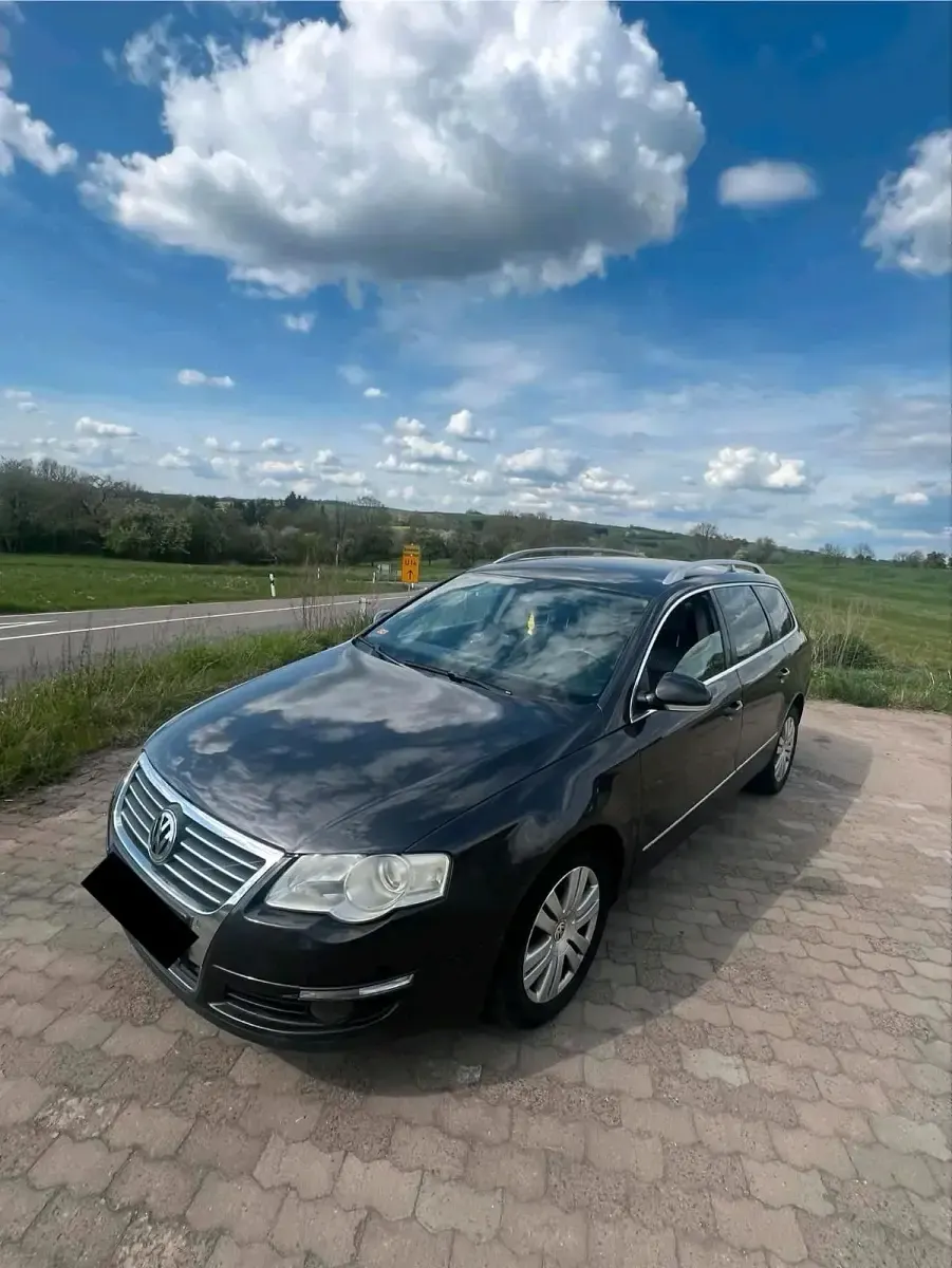 Używany VW Passat Highline 140 KM (102 kW) 2007 Brązowy Kombi
