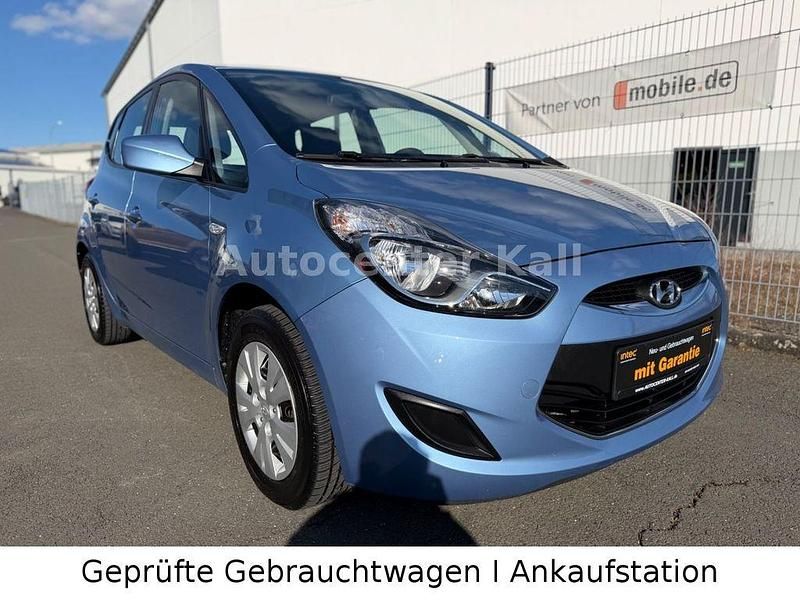 Gebraucht Hyundai ix20 Edition 90 PS (66 kW) 2012 Blau Kleinwagen