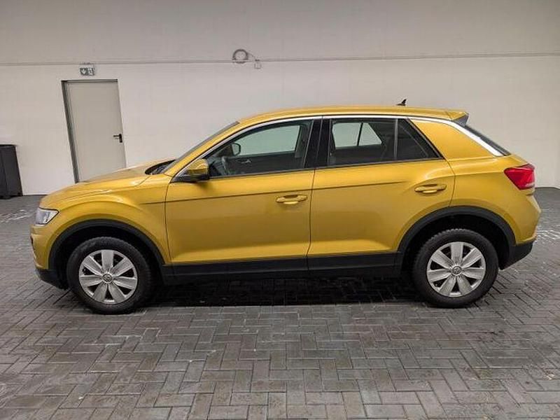 Gebraucht VW T-Roc 150 PS (110 kW) 2018 Kurkumagelbmet. SUV