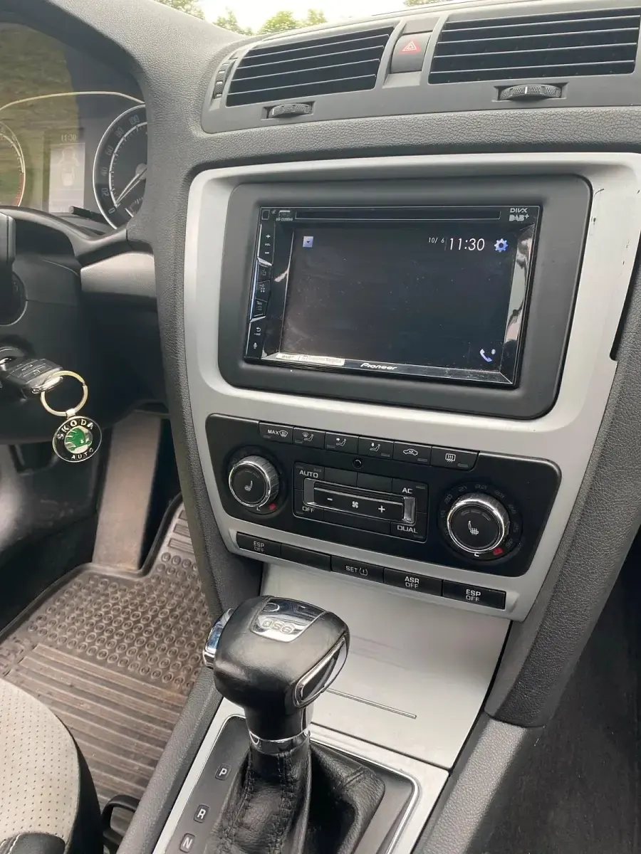 Gebraucht Skoda Octavia RS 170 PS (125 kW) 2010 Silber Kombi
