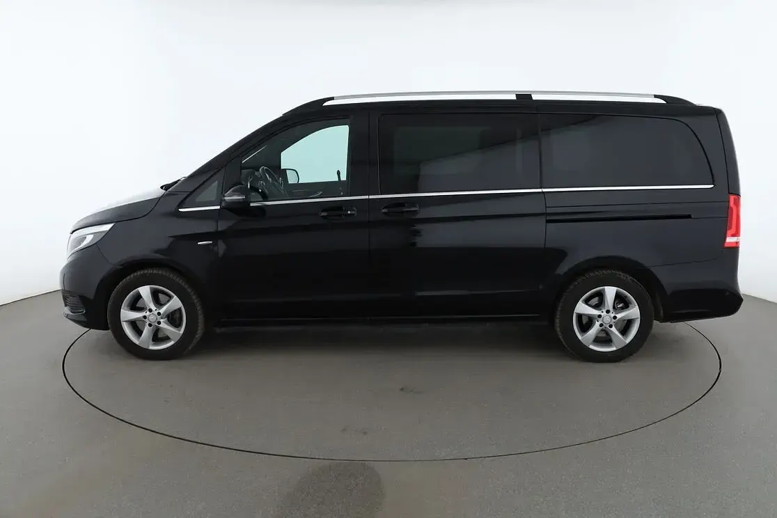 Gebraucht Mercedes V250 Avantgarde 190 PS (139 kW) 2017 Schwarz Van / Kleinbus