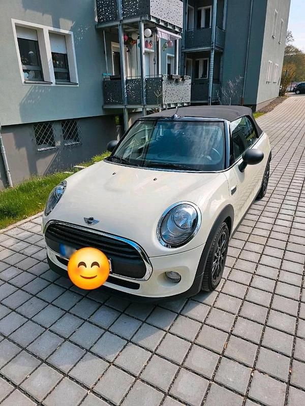 Gebraucht Mini One Cabriolet 102 PS (75 kW) 2016 Weiß Cabrio