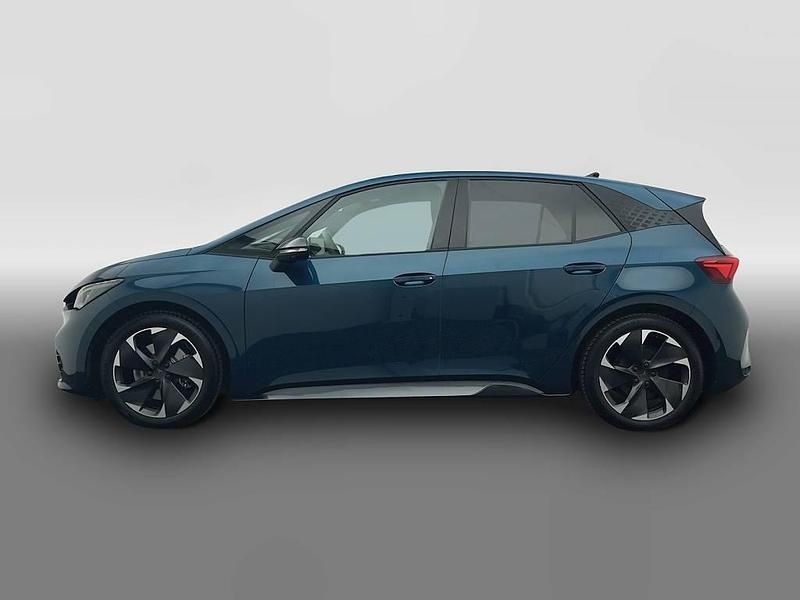 Second-hand Cupra Born 169 kW (231 CP) 2024 Albastru Hatchback
