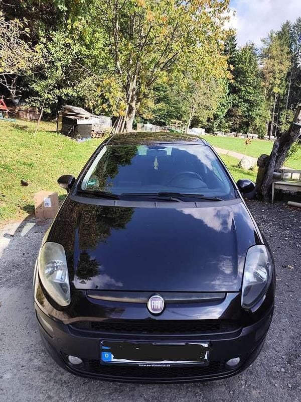 Schwarz Gebraucht 2010 Fiat Punto Evo Sport Kleinwagen | 3.200 € (Guter Preis) - Bild 1/4