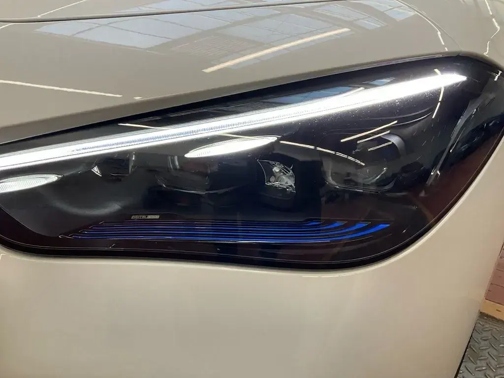 Gebraucht Mercedes CLE450 AMG 381 PS (280 kW) 2026 Weiß Cabrio