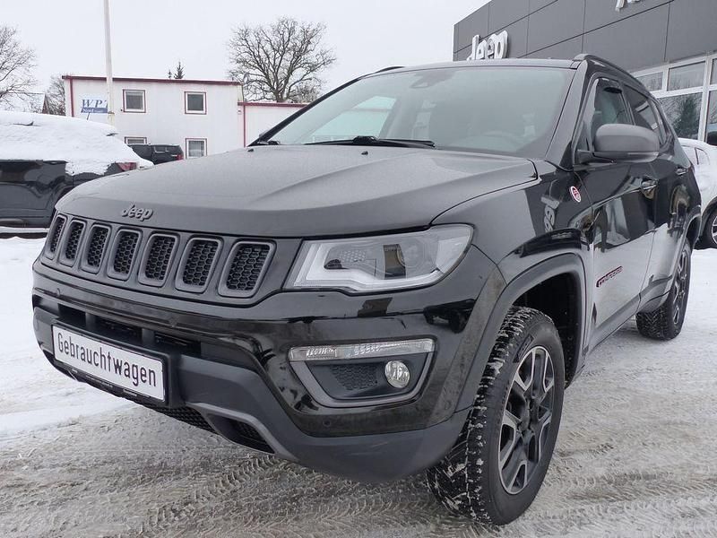 Schwarz Gebraucht 2019 Jeep Compass Trailhawk SUV | 17.980 € (Fairer Preis) - Bild 1/4