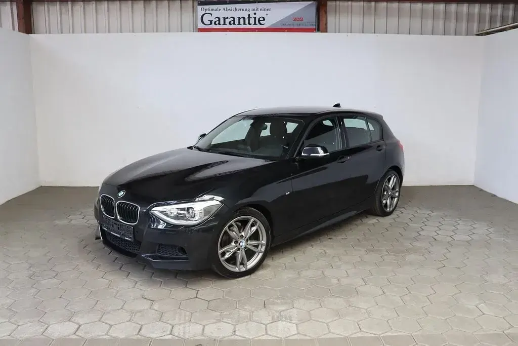 Gebraucht BMW 116 M Sport 116 PS (85 kW) 2015 Schwarz Kleinwagen