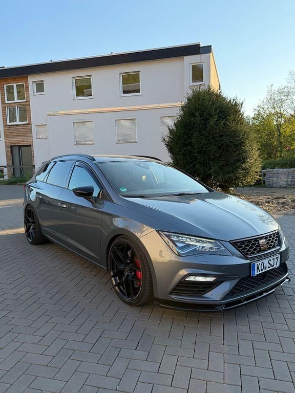 Gebraucht Seat Leon ST CUPRA 300 PS (220 kW) 2018 Grau Kombi