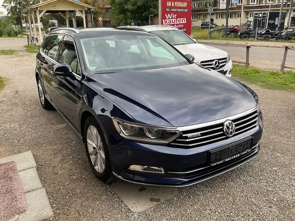 Gebraucht VW Passat Highline 239 PS (175 kW) 2015 Blau Kombi