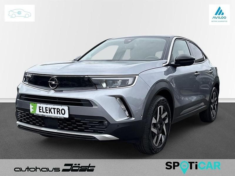Grau Gebraucht 2022 Opel Mokka-e Elegance SUV | 21.890 € (Etwas zu teuer) - Bild 1/2
