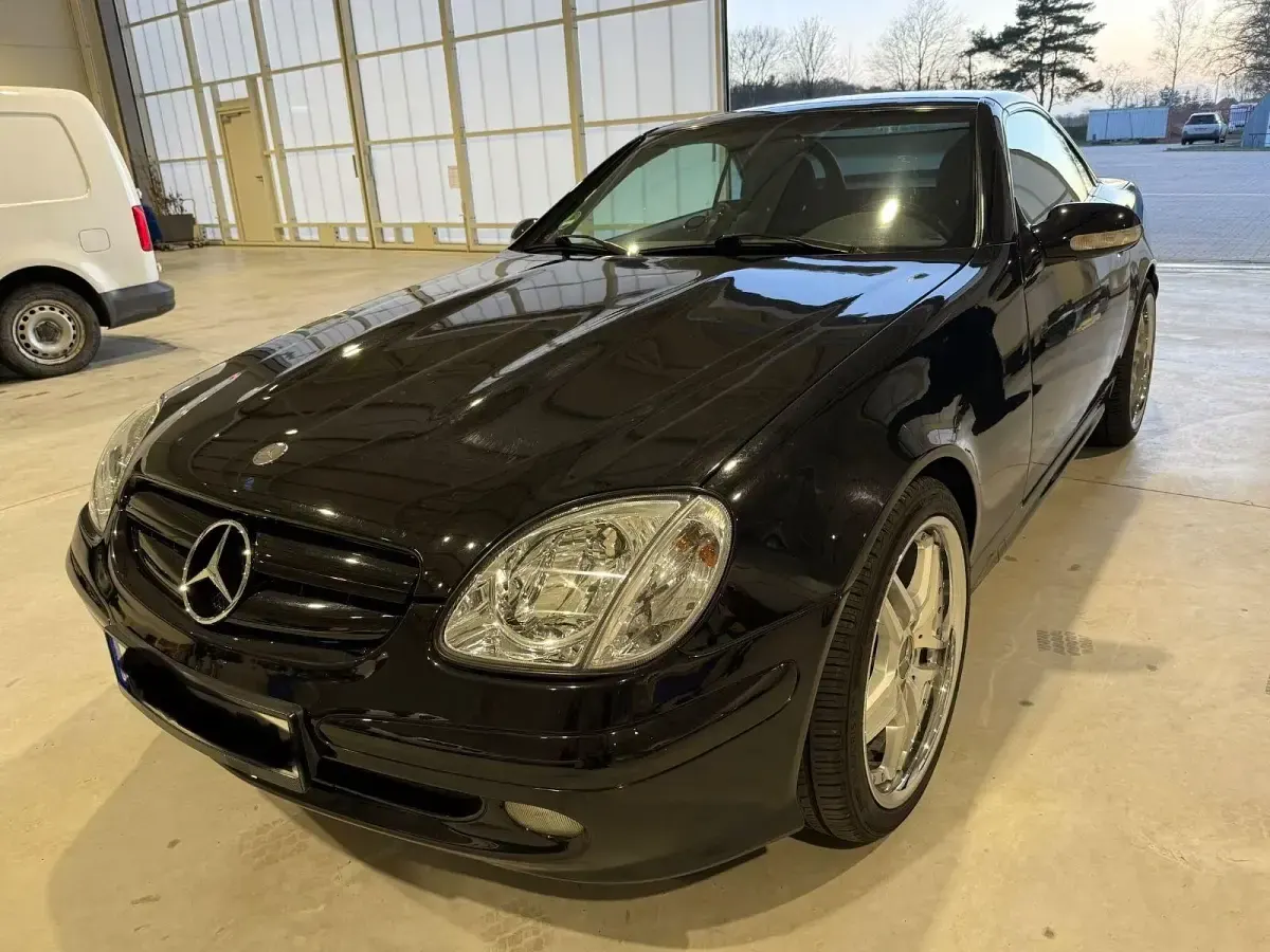 Gebraucht Mercedes SLK230 197 PS (144 kW) 2003 Schwarz Cabrio