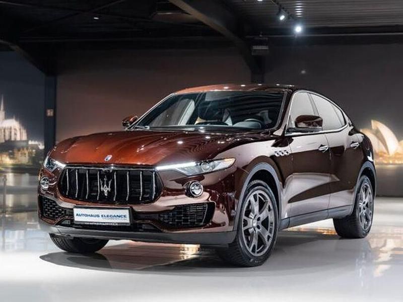Braun Gebraucht 2019 Maserati Levante SUV | 38.980 € - Bild 1/4