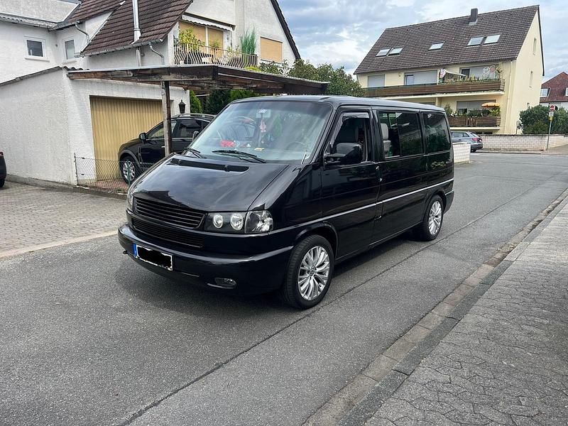 Schwarz Gebraucht 2000 VW T4 Van | 13.000 € - Bild 1/4