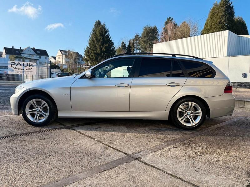 Gebraucht BMW 318 Efficient Dynamics 129 PS (94 kW) 2006 Silber Kombi