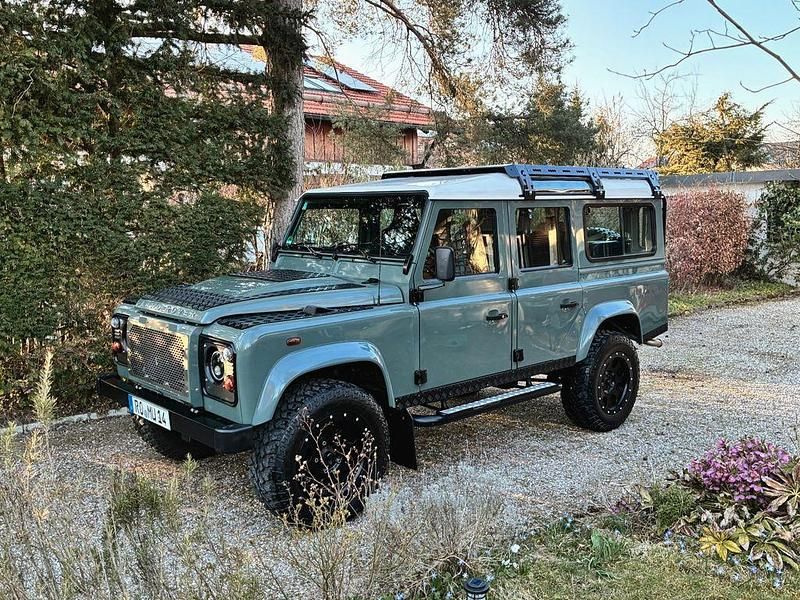 Gebraucht Land Rover Defender S 122 PS (89 kW) 2009 Grün Kombi