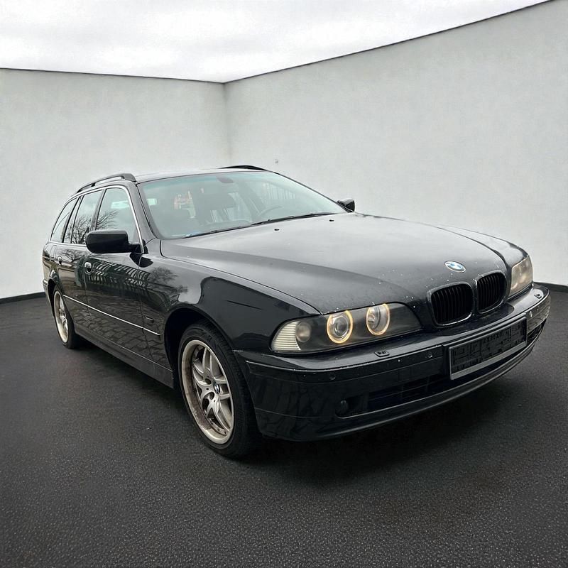 Gebraucht BMW 530 193 PS (141 kW) 2002 Kombi