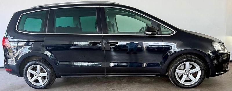 Gebraucht VW Sharan Comfortline 177 PS (130 kW) 2019 Schwarz Van / Kleinbus