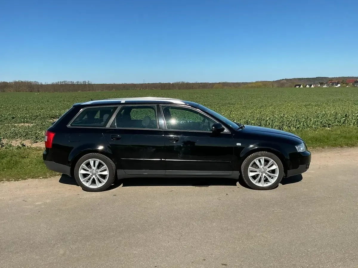 Gebraucht Audi A4 Performance 131 PS (96 kW) 2002 Schwarz Kombi