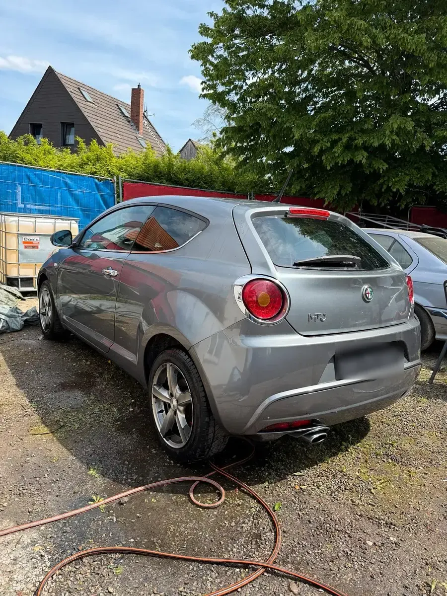 Gebraucht Alfa Romeo MiTo 119 PS (87 kW) 2009 Grau Kleinwagen