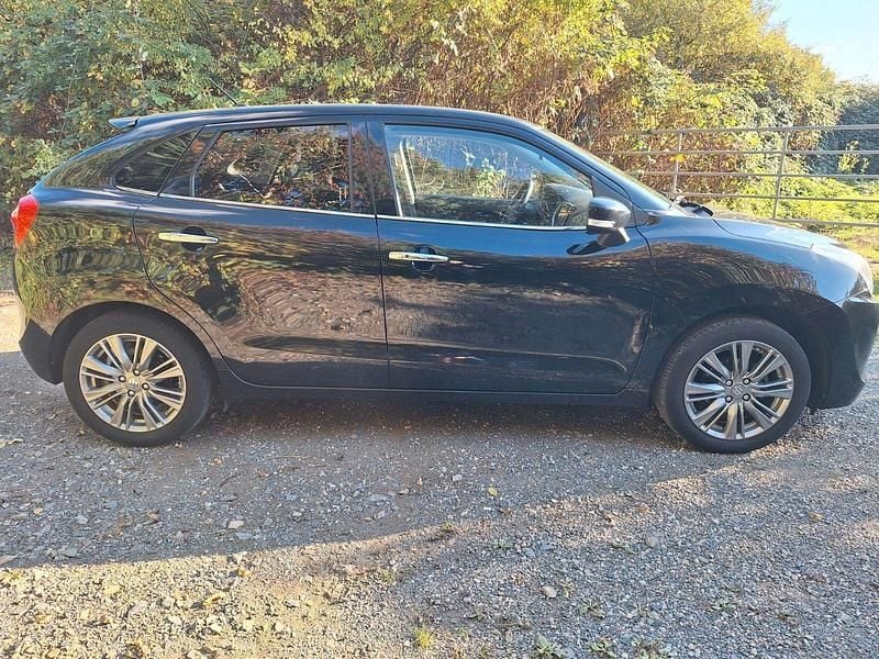 Gebraucht Suzuki Baleno Basic 112 PS (82 kW) 2017 Schwarz Kleinwagen