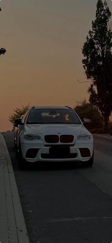 Weiß Gebraucht 2013 BMW X6 M50 Shadowline SUV | 20.000 € (Fairer Preis) - Bild 1/4