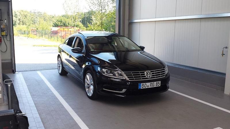 Usata VW CC 140 CV (102 kW) 2014 Nero Berlina