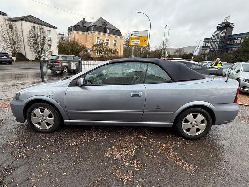 Gebraucht Opel Astra Cabriolet 103 PS (75 kW) 2004 Other Cabrio