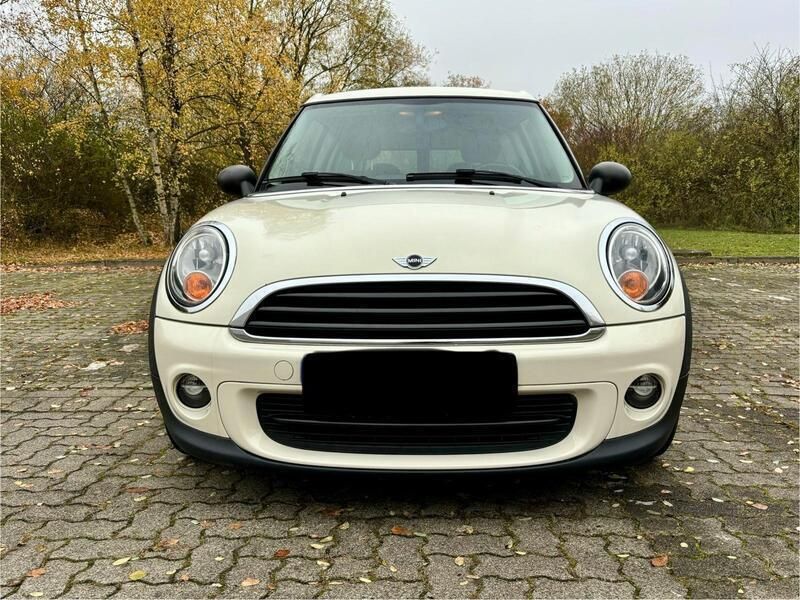 Beige Gebraucht 2012 Mini Cooper Clubman Kombi | 3.450 € - Bild 1/4