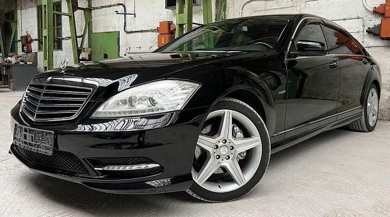 Schwarz Gebraucht 2011 Mercedes S400 Sport Limousine | 23.990 € (Teuer) - Bild 1/4
