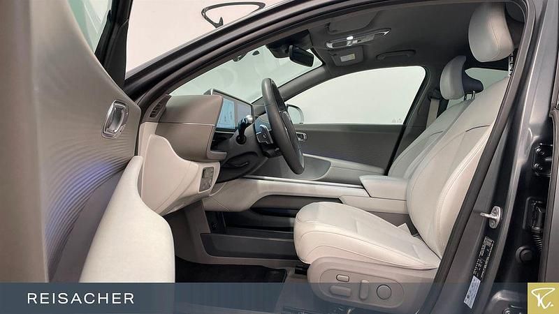 Gebraucht Hyundai Ioniq 6 111 kW (151 PS) 2023 Nocturne gray matt Limousine