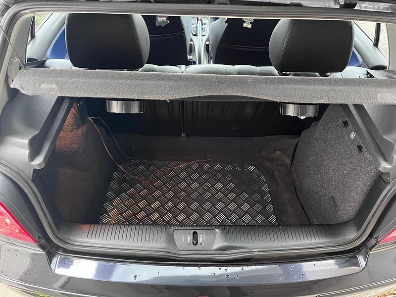 Gebraucht VW Polo Conceptline 75 PS (55 kW) 2001 Schwarz Kleinwagen