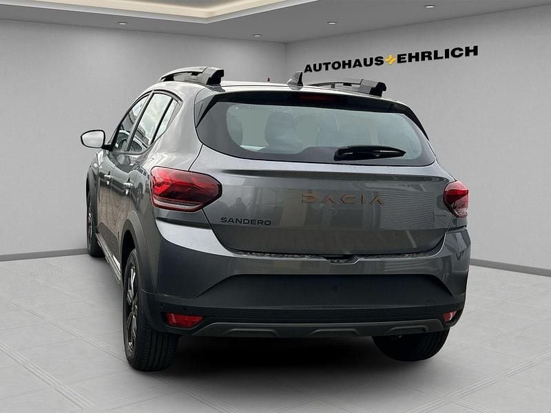 Grau Neu 2026 Dacia Sandero Extreme Limousine | 19.939 € - Bild 1/4