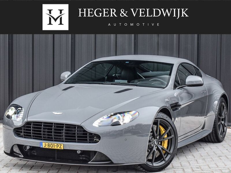 Grau Gebraucht 2015 Aston Martin V8 Vantage Coupé | 99.900 € - Bild 1/4