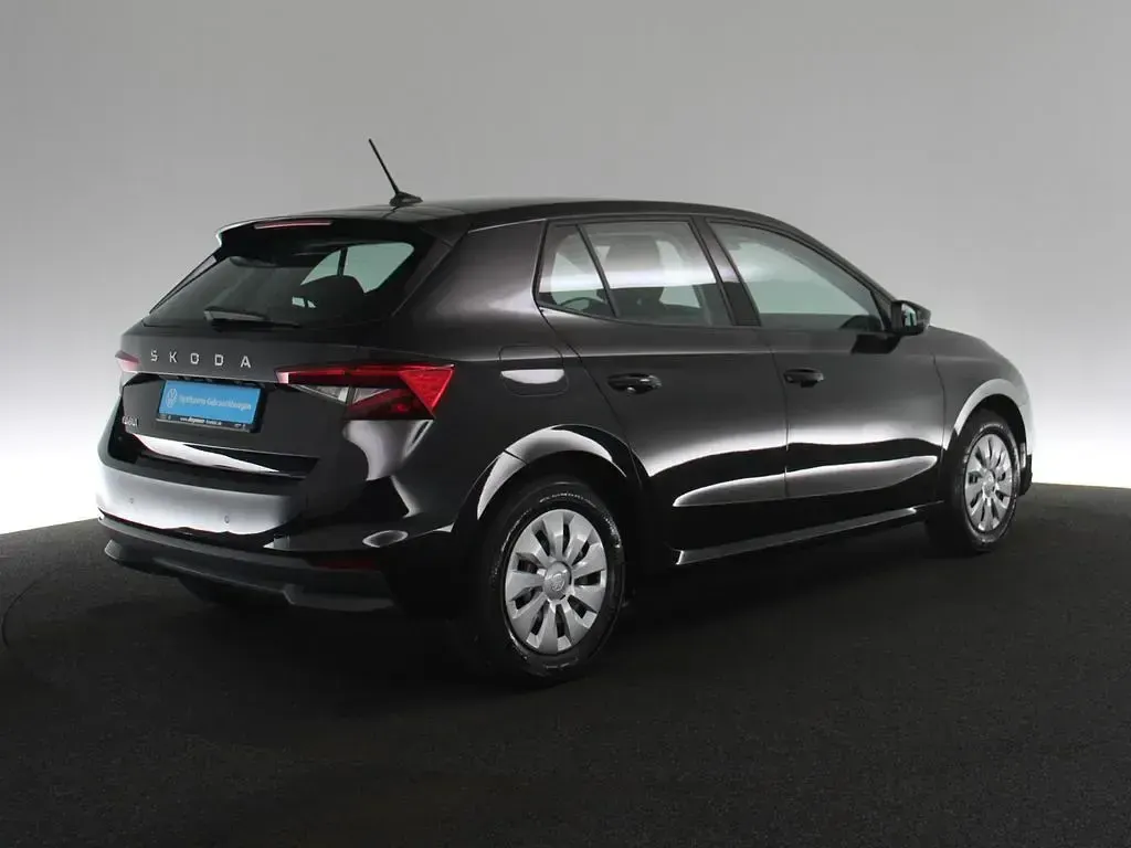 Gebraucht Skoda Fabia Selection 80 PS (58 kW) 2025 Schwarzmagic perleffekt (metallic) Kleinwagen