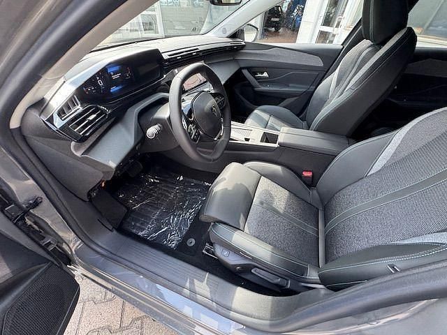 Neu Peugeot 308 SW Allure 131 PS (96 kW) 2025 Selenium grau metallic Kombi