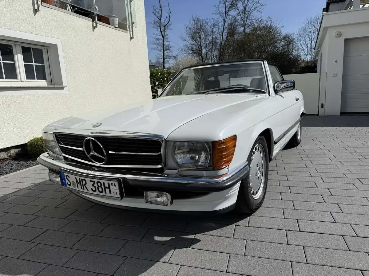 Gebraucht Mercedes SL500 245 PS (180 kW) 1988 Weiß Cabrio