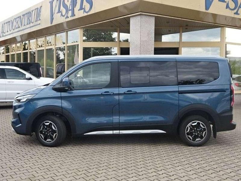 Neu Ford Tourneo Active 170 PS (125 kW) 2025 Blue metallic Van / Kleinbus