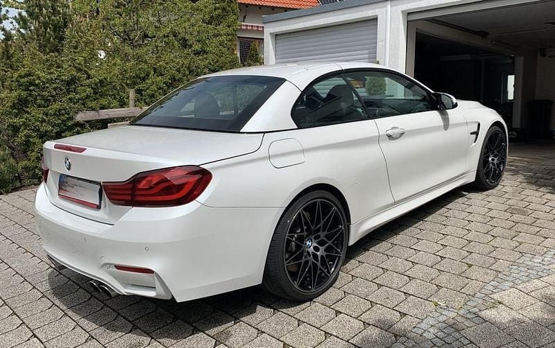 Gebraucht BMW M4 Cabriolet Performance 431 PS (317 kW) 2016 Weiß Cabrio