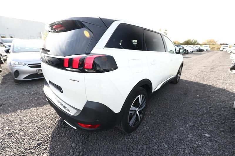 Gebraucht Peugeot 5008 Allure 131 PS (96 kW) 2019 Weiß perlglanz metallic Van / Kleinbus