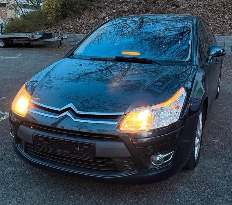 Gebraucht Citroën C4 120 PS (88 kW) 2008 Blau Limousine