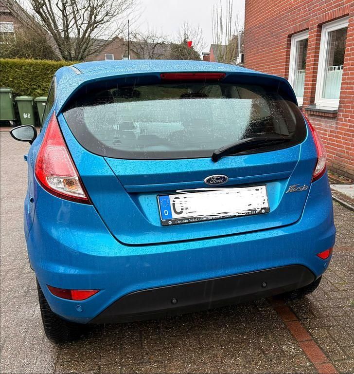 Gebraucht Ford Fiesta SYNC Edition 65 PS (47 kW) 2015 Blau Kleinwagen