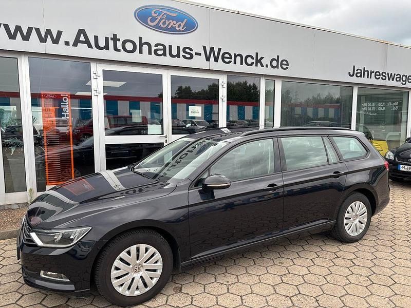 Gebraucht VW Passat 120 PS (88 kW) 2015 Schwarz Limousine