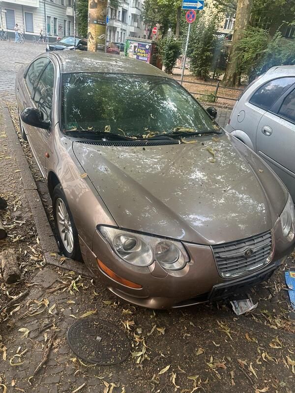 Gold Gebraucht 2000 Chrysler 300M Limousine | 800 € - Bild 1/4